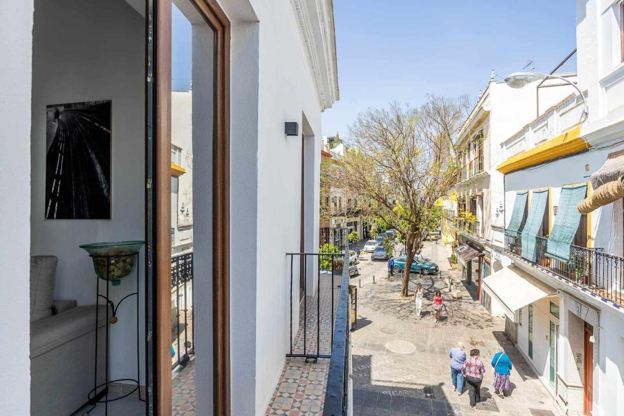 Comfy Away - Apartamento Exclusivo Mercado De Triana Con Balcon เซบีญา ภายนอก รูปภาพ