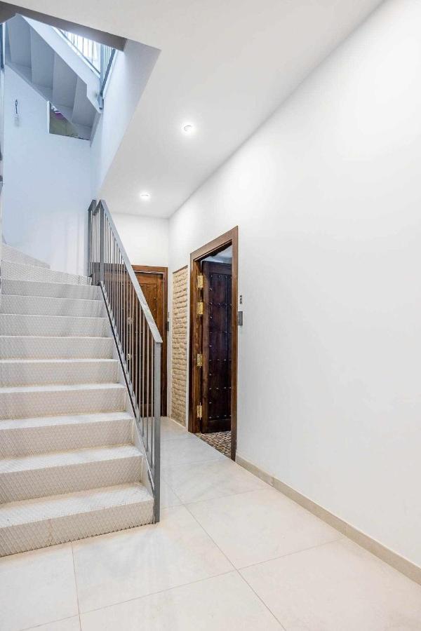 Comfy Away - Apartamento Exclusivo Mercado De Triana Con Balcon เซบีญา ภายนอก รูปภาพ